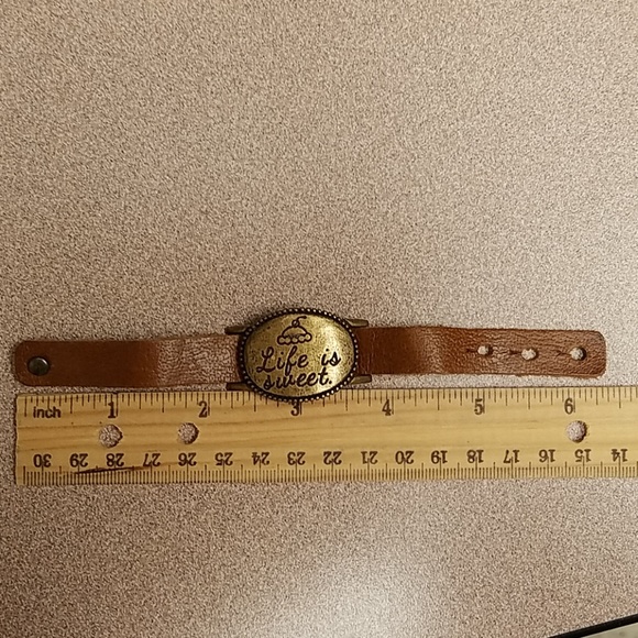 Lenny & Eva Leather Bracelet with Sentiment - Picture 4 of 4